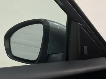 2024 Nissan Sentra - image 17