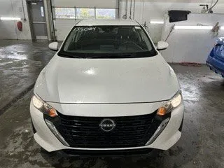 2024 Nissan Sentra - image 2