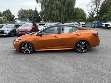 2020 Nissan Sentra - image 4