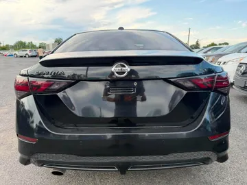2022 Nissan Sentra - image 6