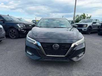 2022 Nissan Sentra - image 2
