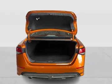2023 Nissan Sentra - image 13
