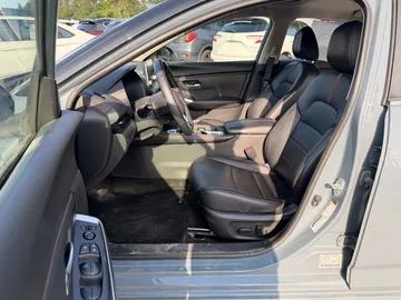2024 Nissan Sentra - image 8