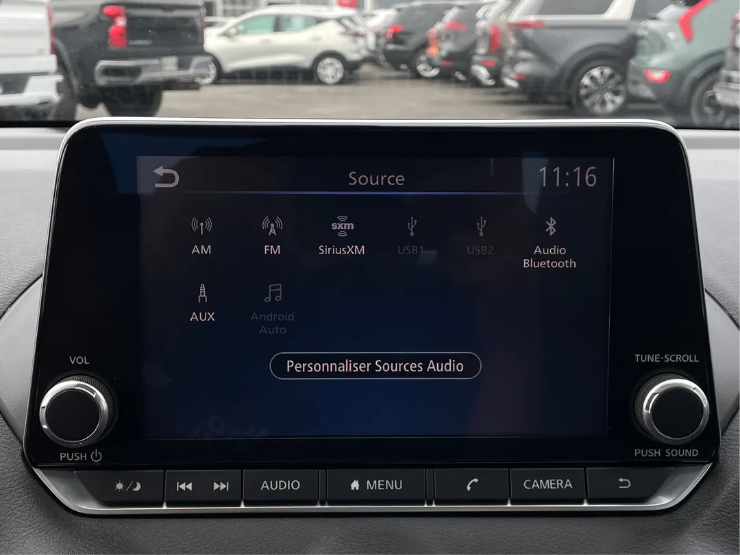 2021 Nissan Sentra SR, photo 7