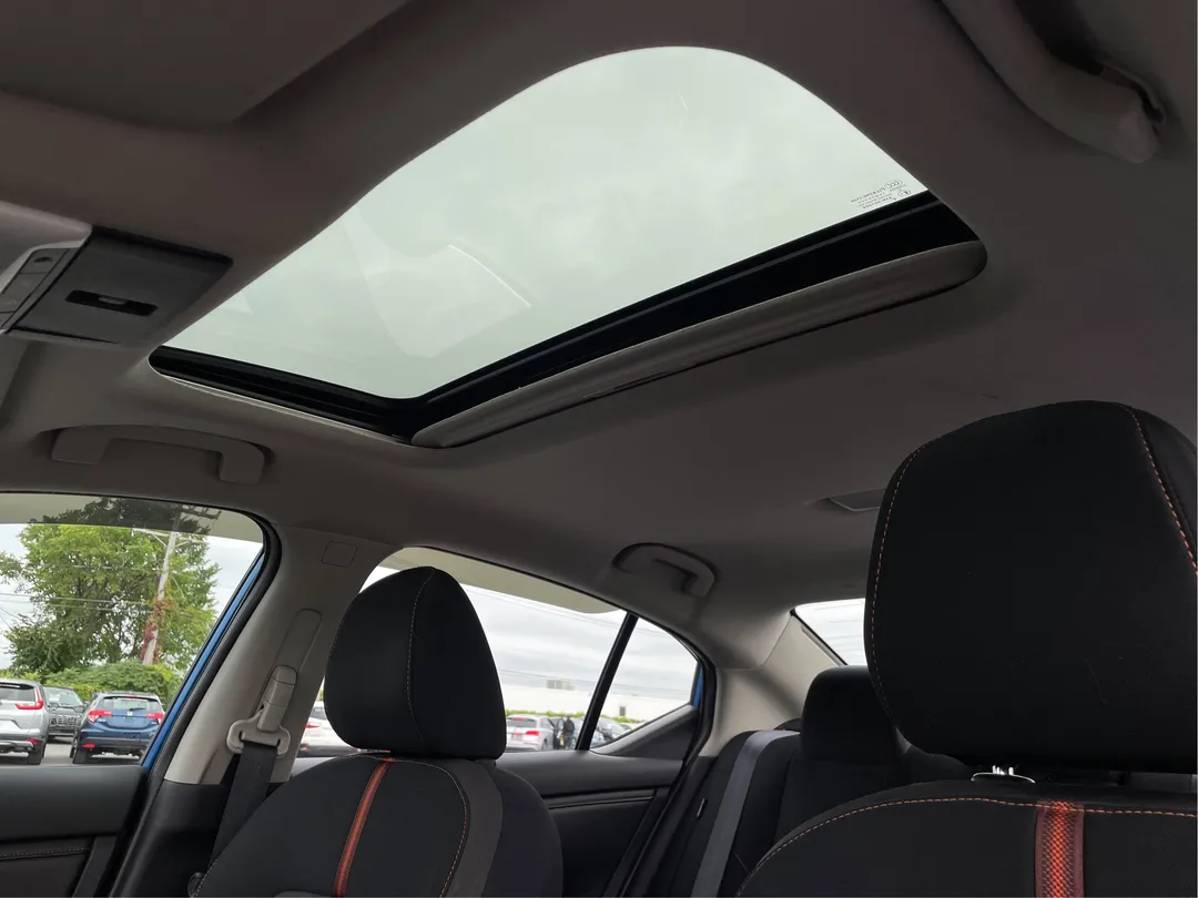 2021 Nissan Sentra SR, photo 5