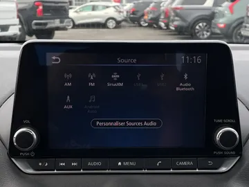 2021 Nissan Sentra - image 8