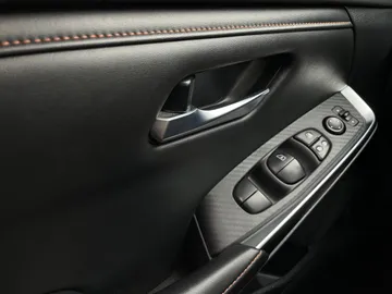 2021 Nissan Sentra - image 23