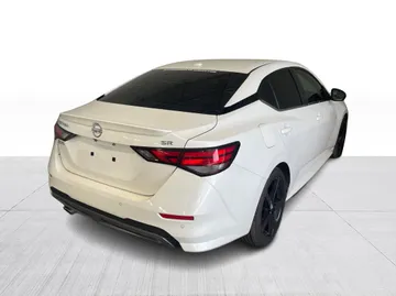 2021 Nissan Sentra - image 8
