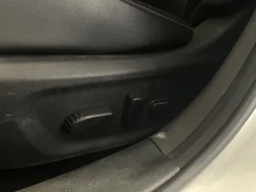 2021 Nissan Sentra - image 24