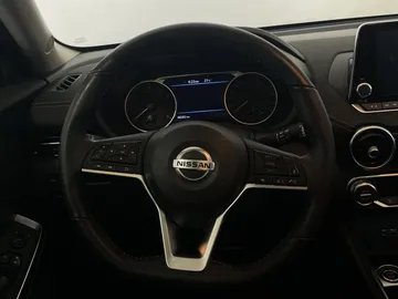 2021 Nissan Sentra - image 15