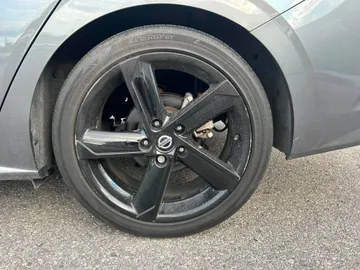 2022 Nissan Sentra - image 7