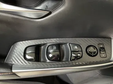 2021 Nissan Sentra - image 23