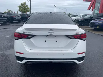 2024 Nissan Sentra - image 6