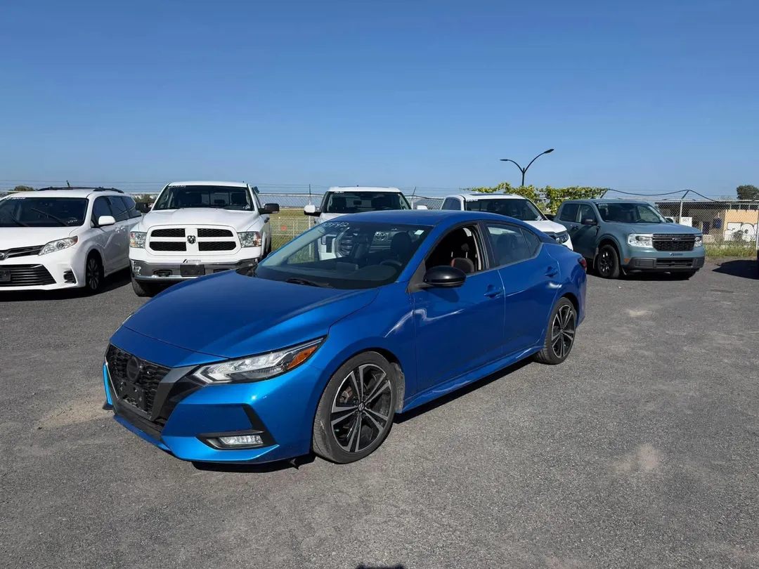 2020 Nissan Sentra SR, photo 3