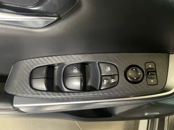 2022 Nissan Sentra - image 26