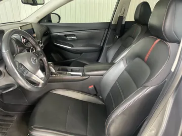 2022 Nissan Sentra - image 3