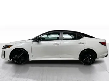2024 Nissan Sentra - image 11