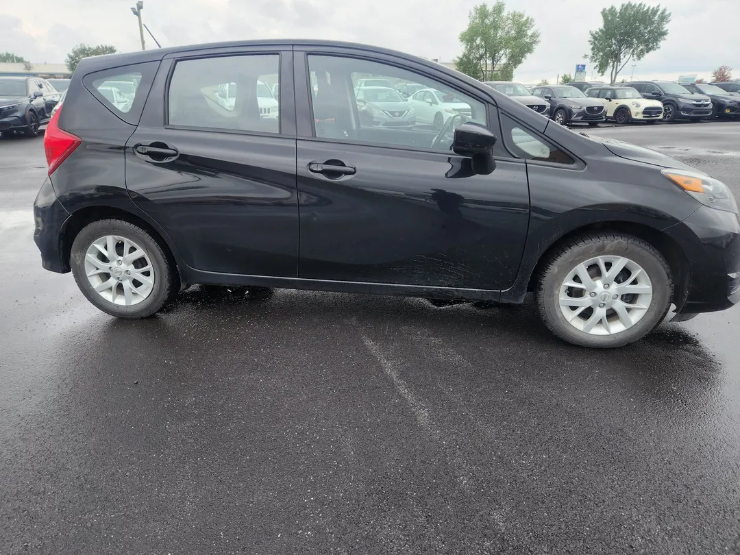 2018 Nissan Versa Note — photo 2