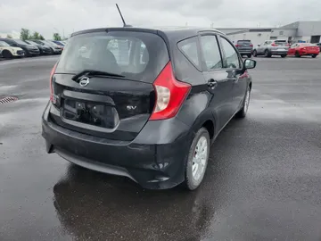 2018 Nissan Versa Note - image 4