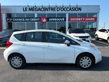 2016 Nissan Versa Note - image 4
