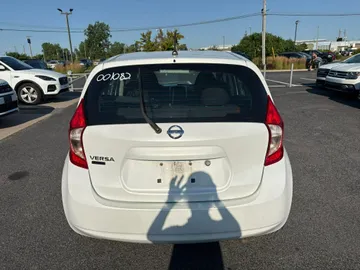 2016 Nissan Versa Note - image 6