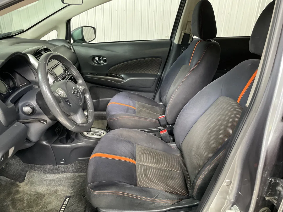 2017 Nissan Versa Note — photo 3