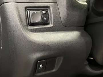 2019 Nissan Versa Note - image 25