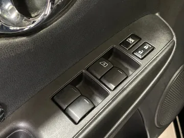 2019 Nissan Versa Note - image 19