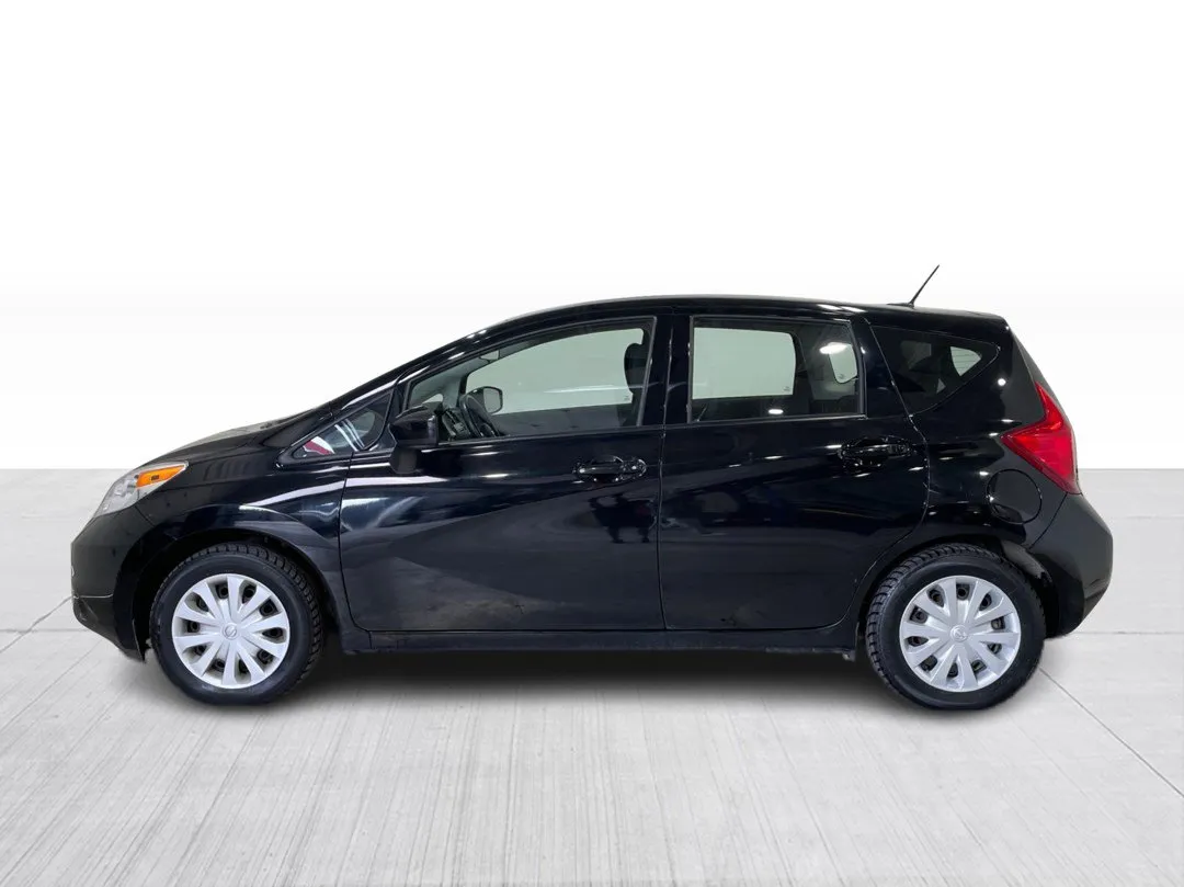 2016 Nissan Versa Note — photo 8