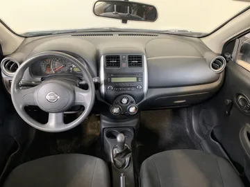 2017 Nissan Micra - image 14