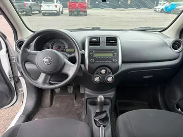 2017 Nissan Micra - image 7