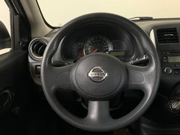 2017 Nissan Micra - image 16