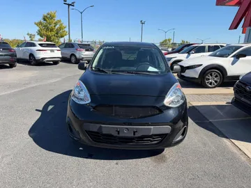 2019 Nissan Micra - image 2