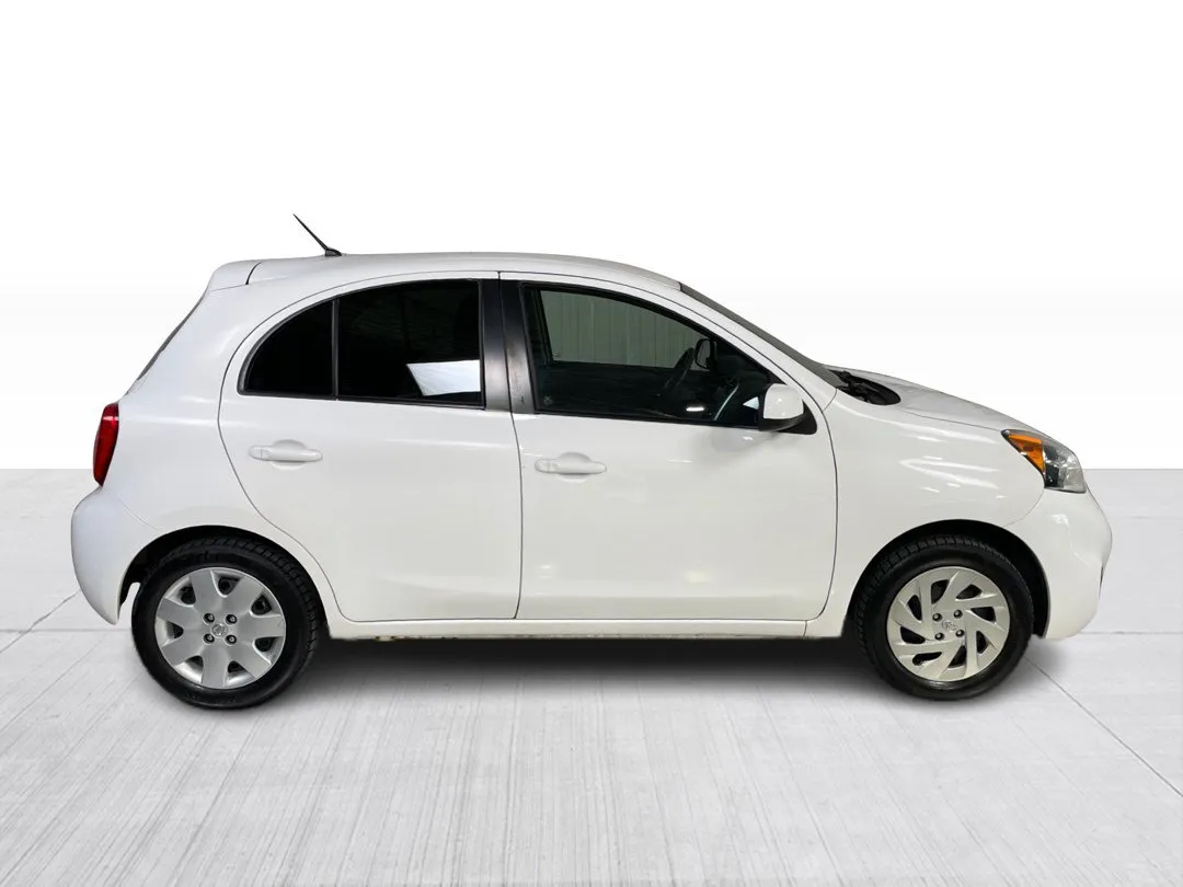 2017 Nissan Micra — photo 2