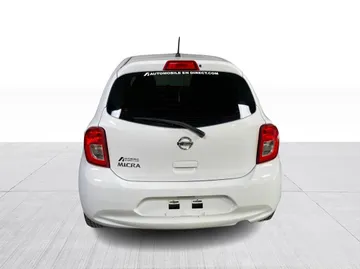 2017 Nissan Micra - image 10