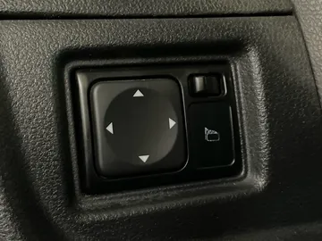 2019 Nissan Micra - image 19