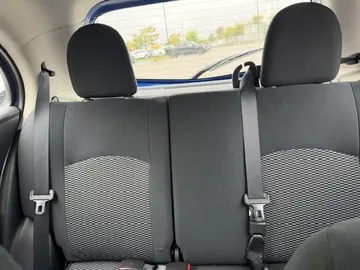 2017 Nissan Micra - image 8