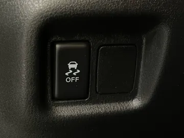 2018 Nissan Micra - image 22
