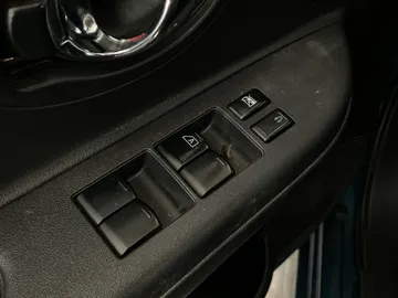 2018 Nissan Micra - image 18