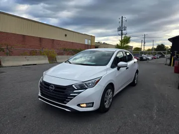 2024 Nissan Versa - image 3