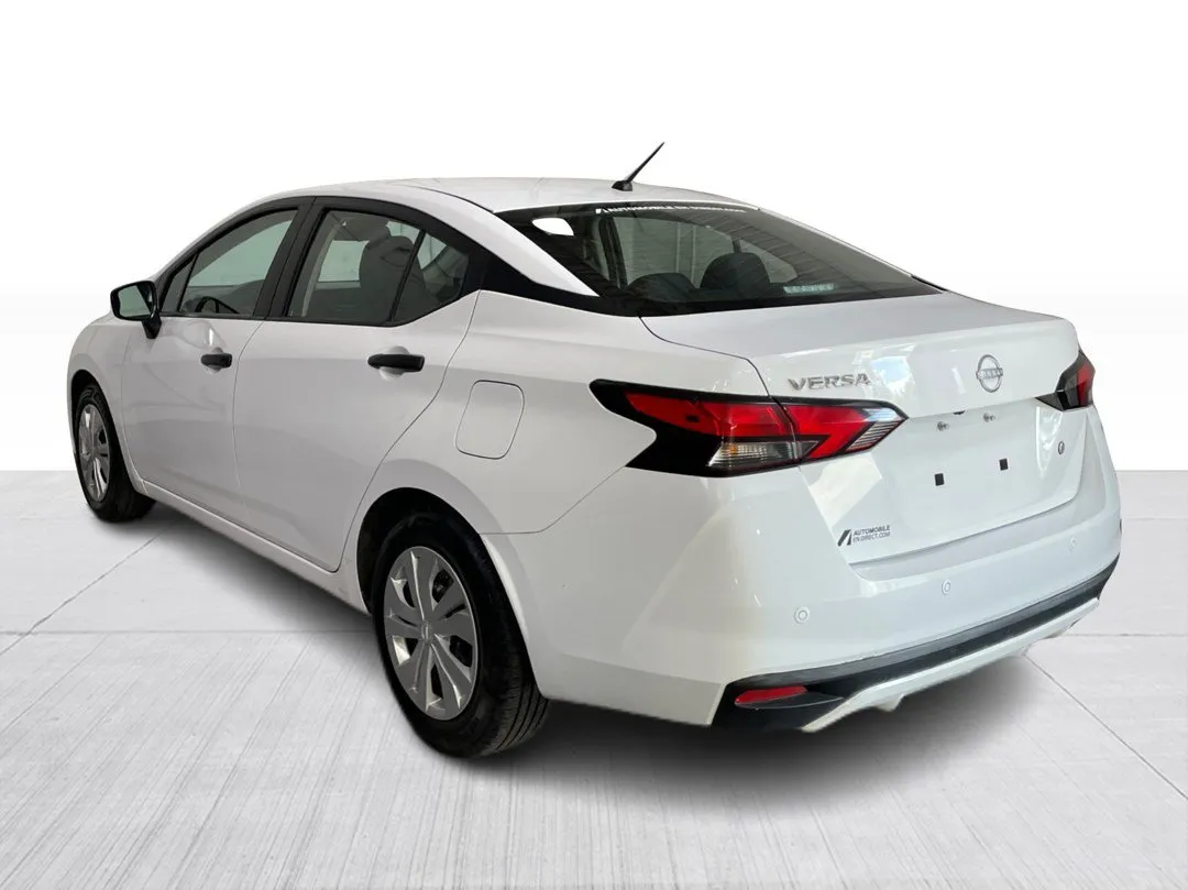 2024 Nissan Versa — photo 8