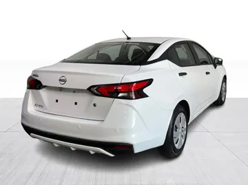 2024 Nissan Versa - image 12