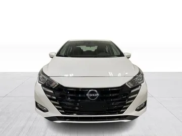 2025 Nissan Versa - image 8