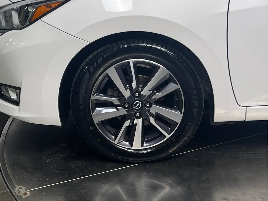 2024 Nissan Versa — photo 5