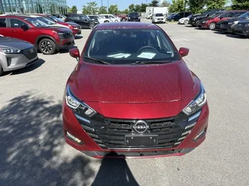 2023 Nissan Versa - image 2