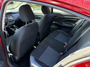 2023 Nissan Versa - image 7