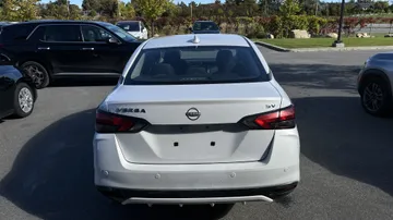 2024 Nissan Versa - image 6