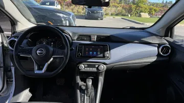 2024 Nissan Versa - image 9