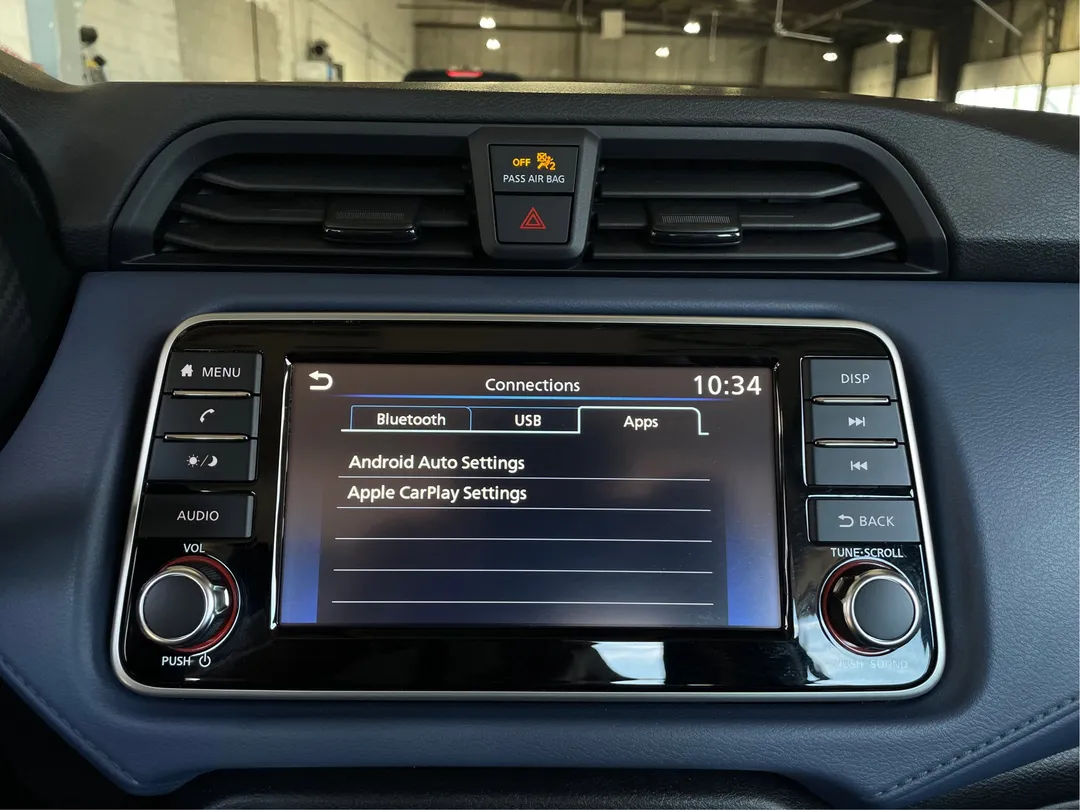 2024 Nissan Versa — photo 6