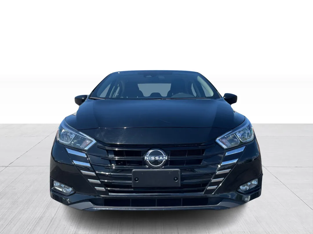 2024 Nissan Versa — photo 7